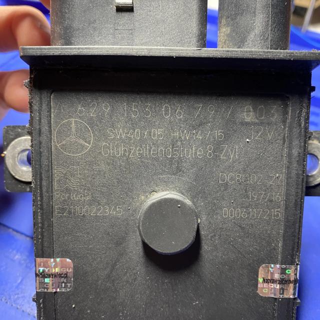 Sterownik świec żarowych do Mercedes-Benz, model Portugal E2110022345 DC8002-27 197/16 0006117215