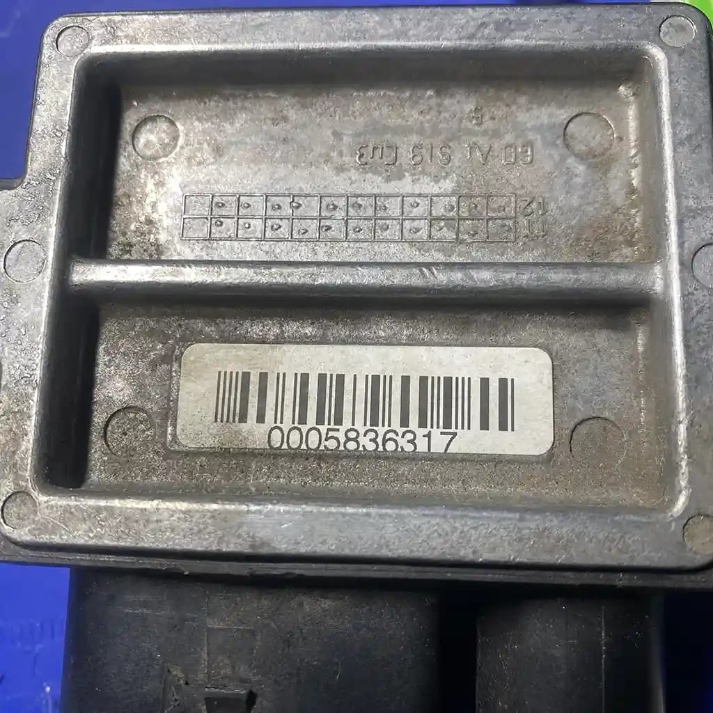 naprawa sterownika świec żarowych 0522120101 Beru zdjęcie-3