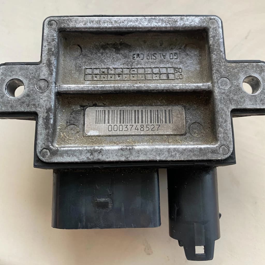 naprawa sterownika świec żarowych Beru A6461532579 SW40/05 HW22/04 0522120202 DC8G02-27 043/08 0003748527 zdjęcie-2