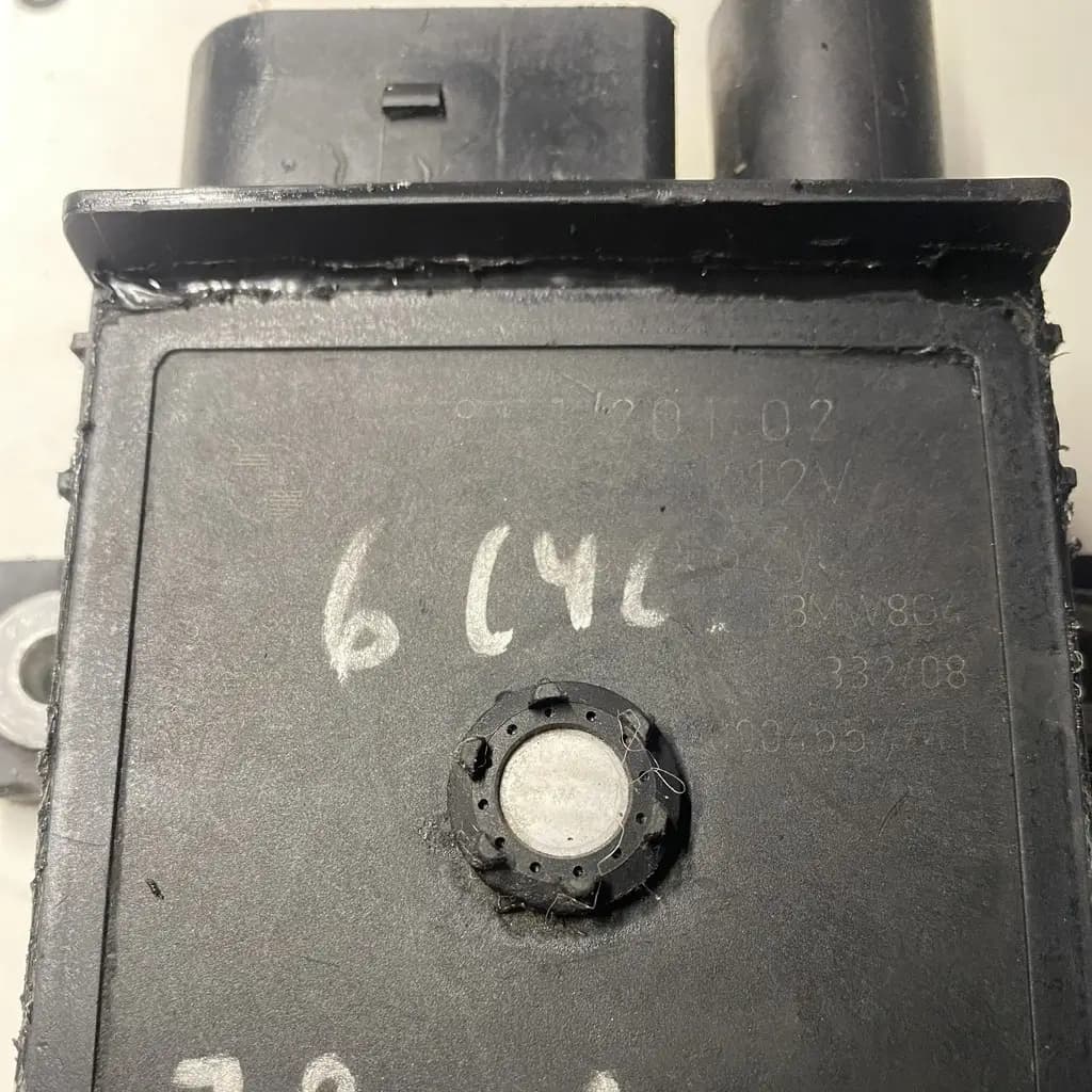 naprawa sterownika świec żarowych GSE105 Beru zdjęcie-1