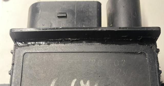 Sterownik świec żarowych do Hyundai, model Sterownik świec żarowych Hyundai Santa Fe CM