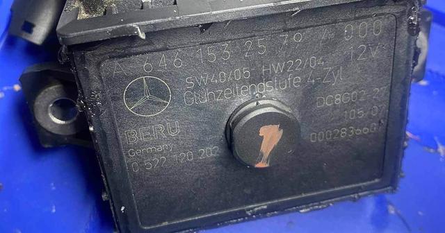 Sterownik świec żarowych do Jeep, model Sterownik świec żarowych Jeep Grand Cherokee WK